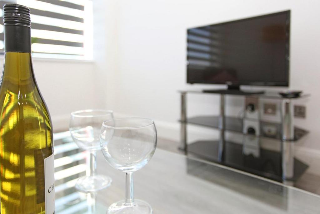 Sapphire House Apartments Telford Buitenkant foto