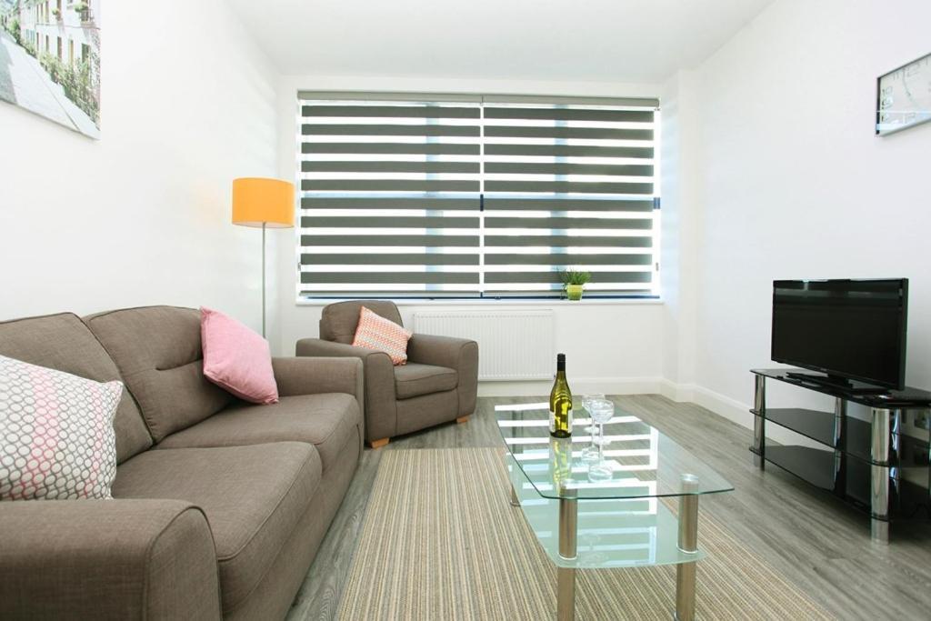 Sapphire House Apartments Telford Buitenkant foto