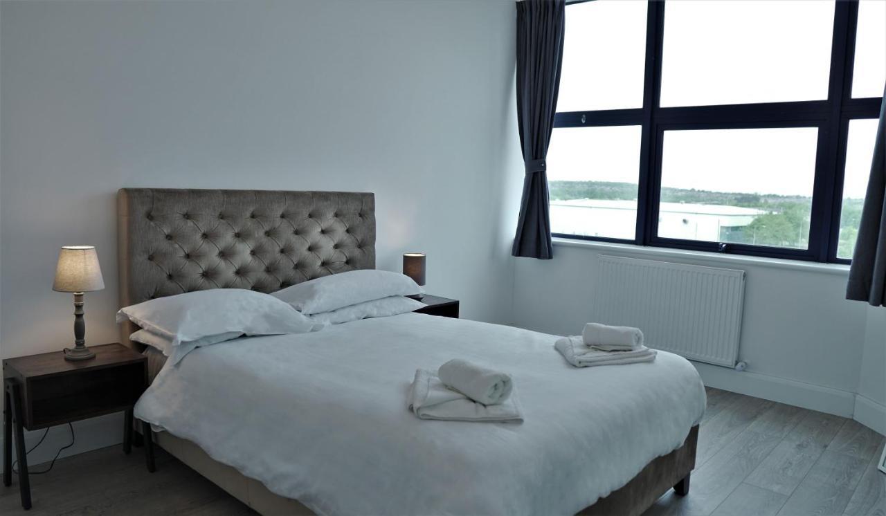 Sapphire House Apartments Telford Buitenkant foto
