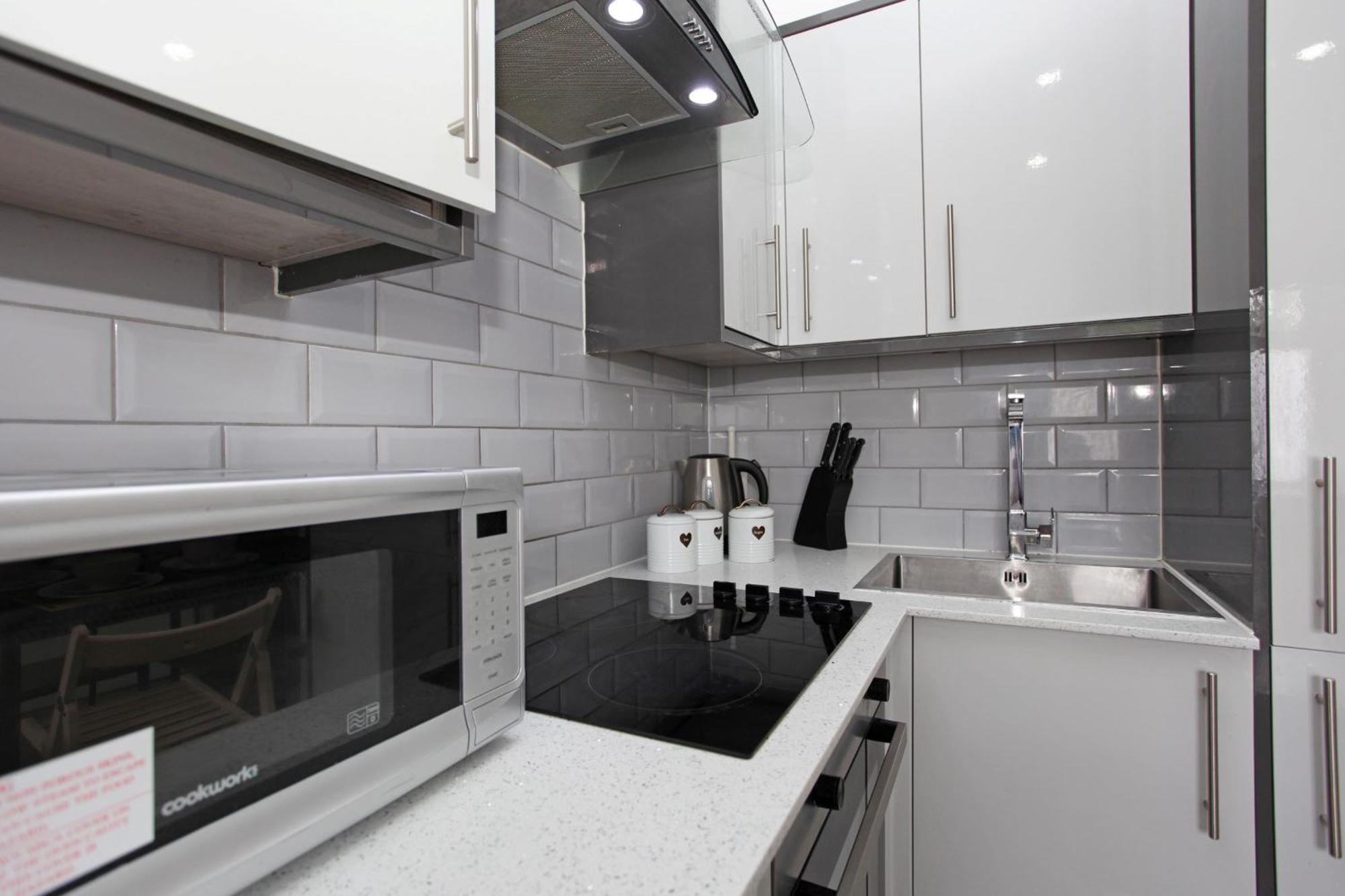 Sapphire House Apartments Telford Buitenkant foto
