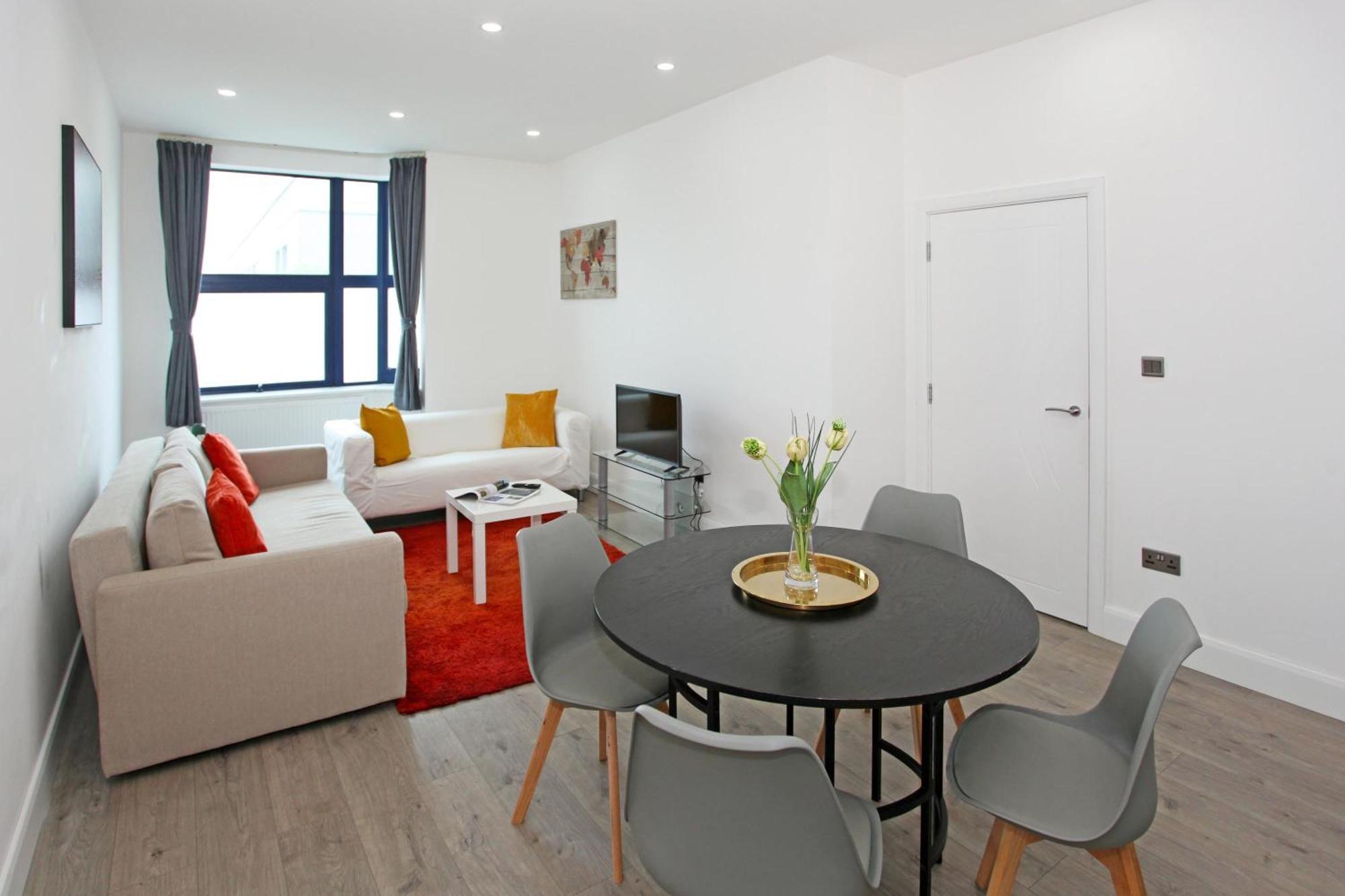 Sapphire House Apartments Telford Buitenkant foto