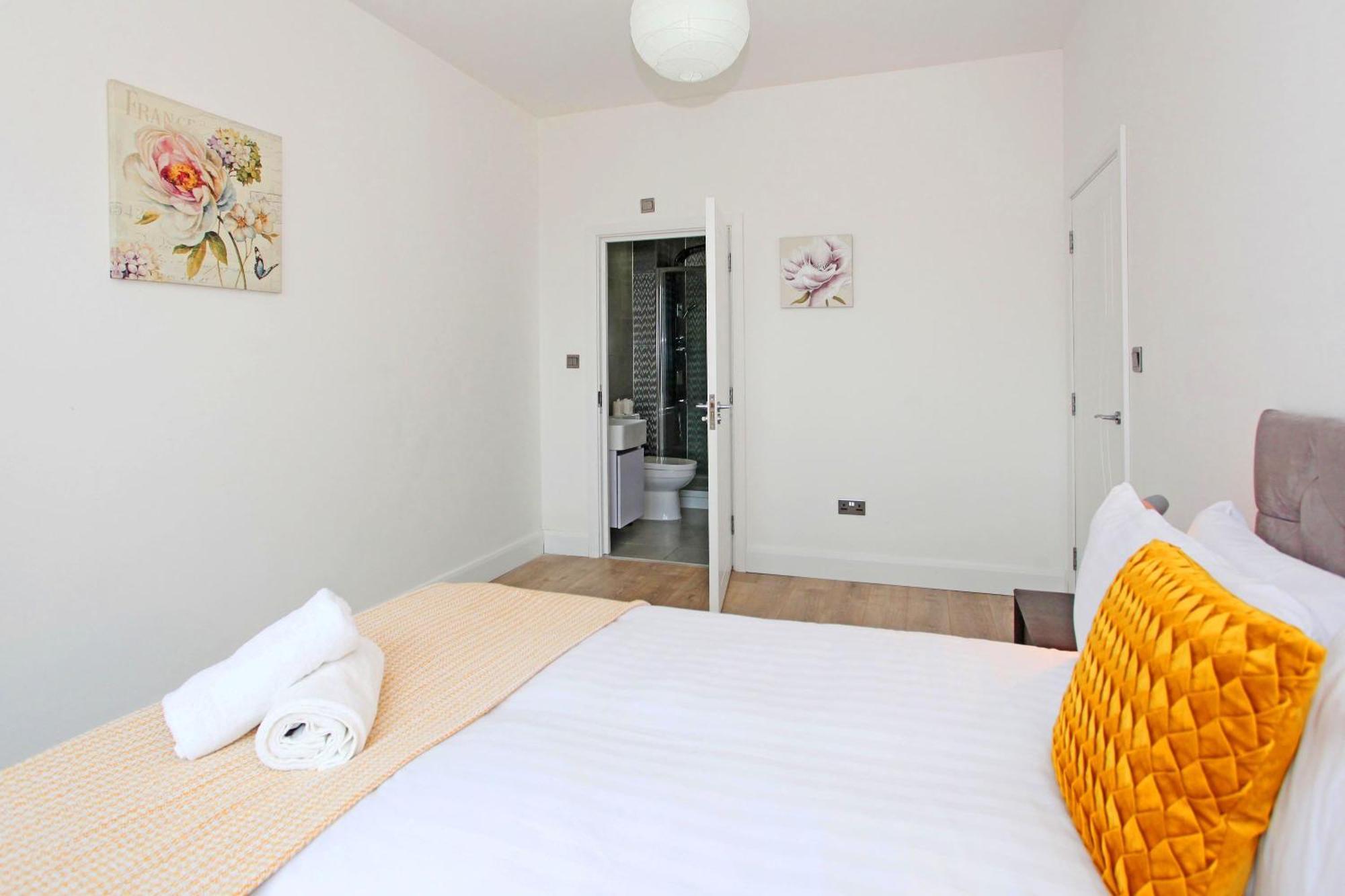 Sapphire House Apartments Telford Buitenkant foto
